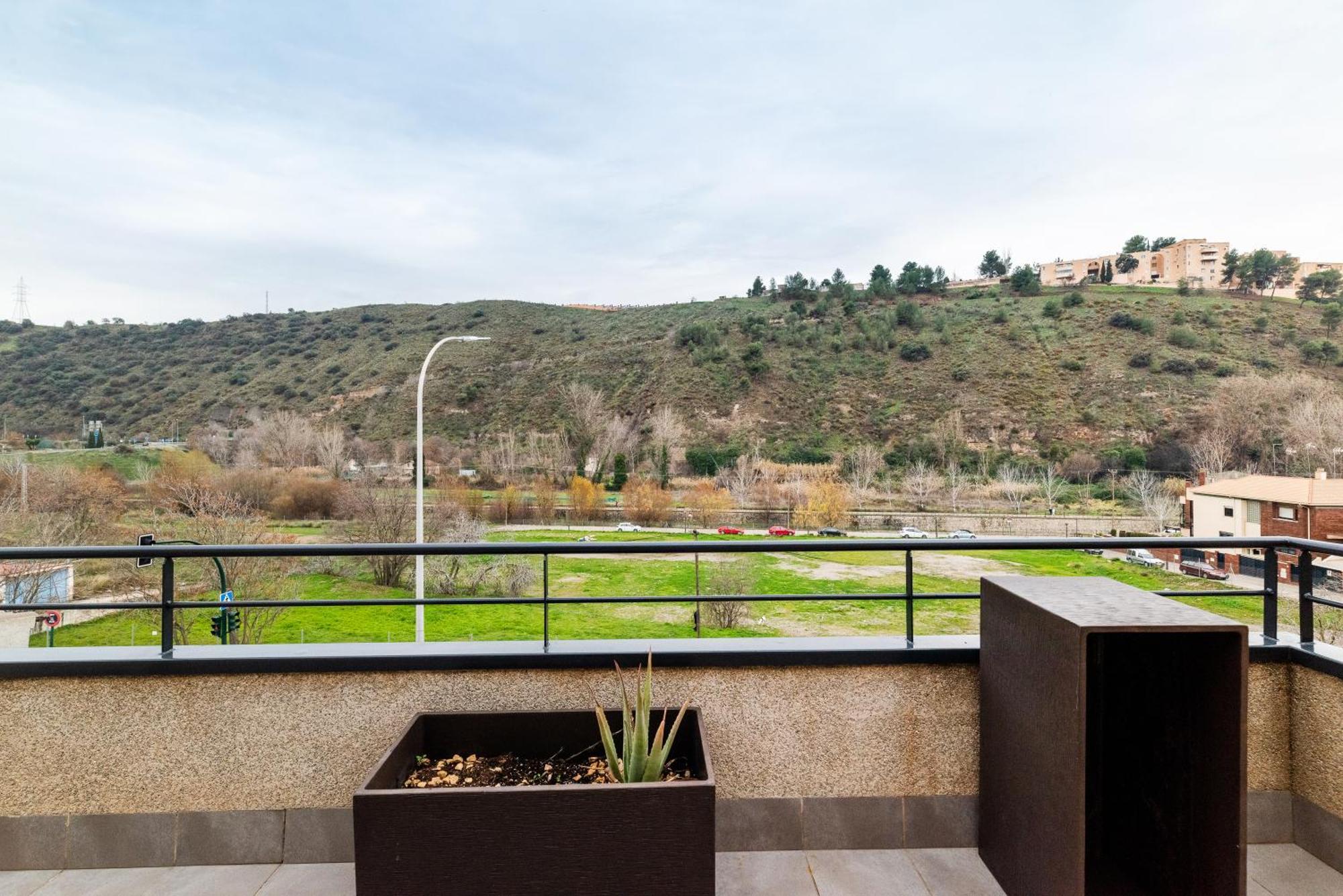 El Generalife Cerca Centro Y Sierra Nevada Con Piscina Y Barbacoa Y Parking Gratis Pangsapuri *